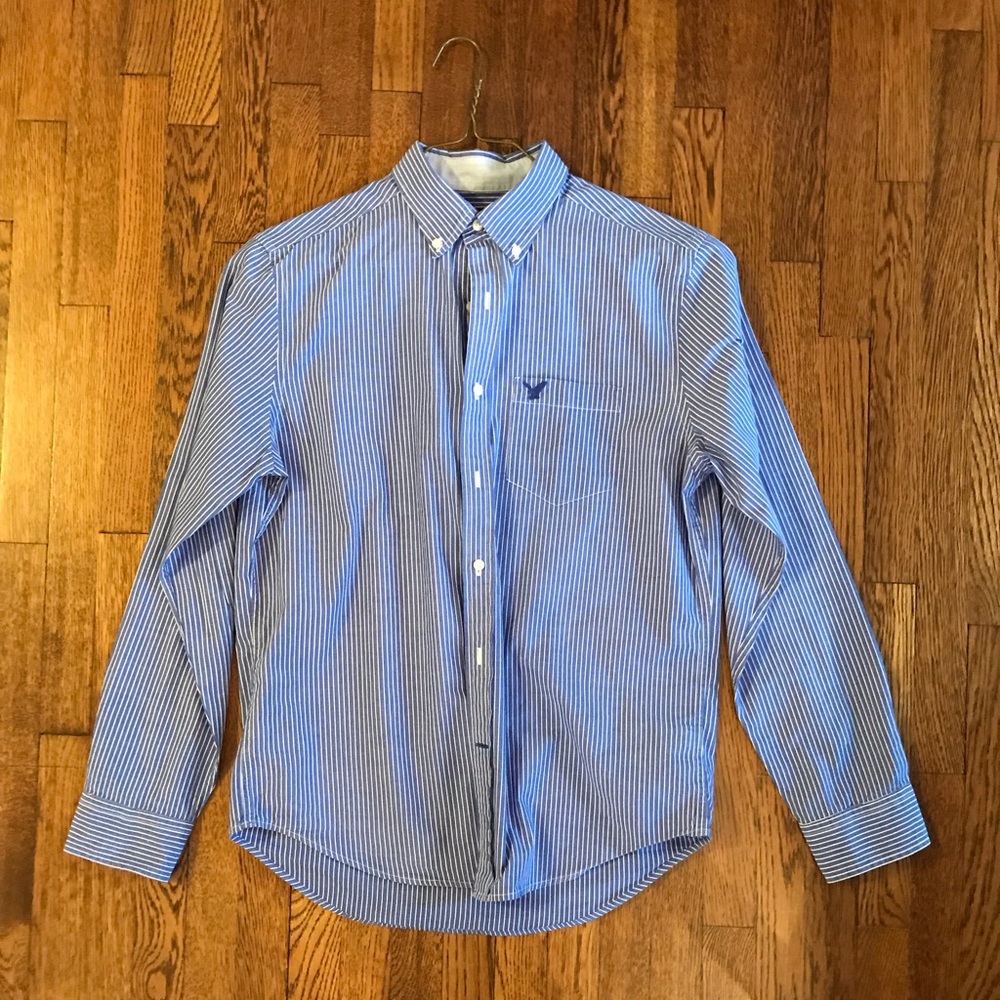 American Eagle Button Down Shirt, Size: Medium